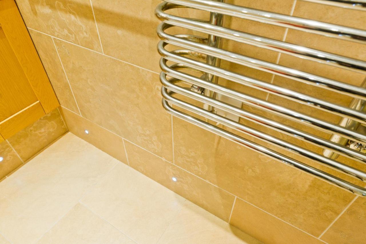 Watermark Apartments Вітбі Номер фото